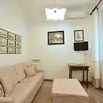 公寓 Di Nonna Maria *